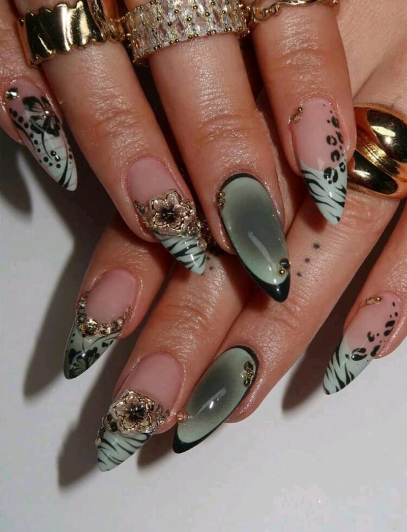 Green Almond Set