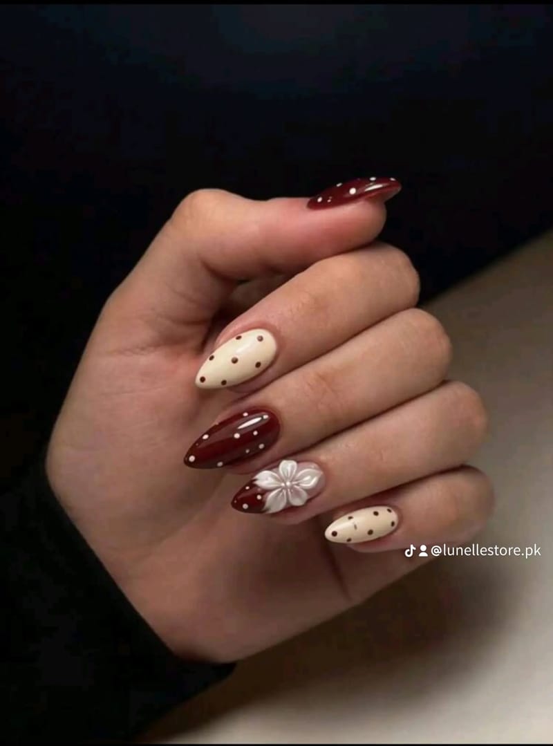 Red-Vanilla Nail Set, photo 3