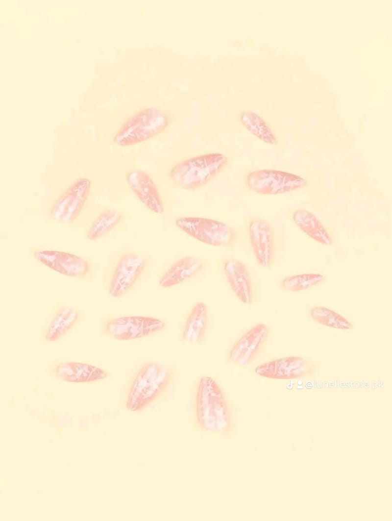 Ribbon Press-On Nails, photo 3