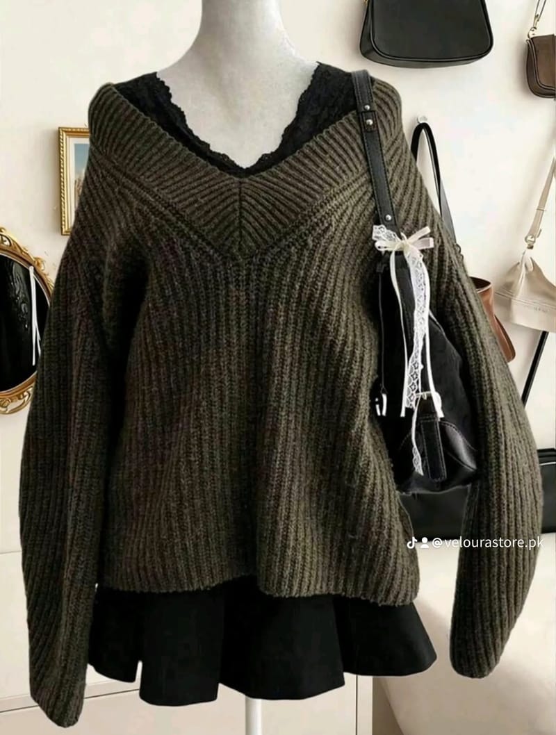 V-Neck loose Sweater, photo 4