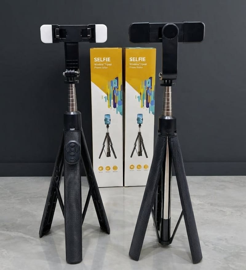 4 In 1 Selfie Stick Tripod With Bluetooth Remote Connection Mobile Holder, photo 2