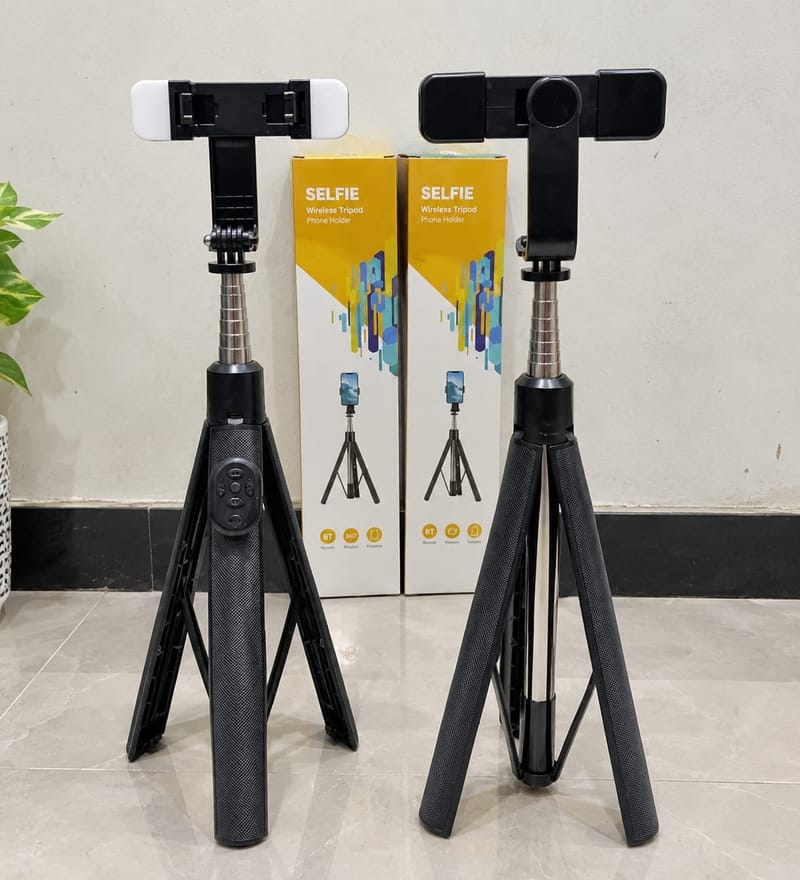 4 In 1 Selfie Stick Tripod With Bluetooth Remote Connection Mobile Holder, photo 3