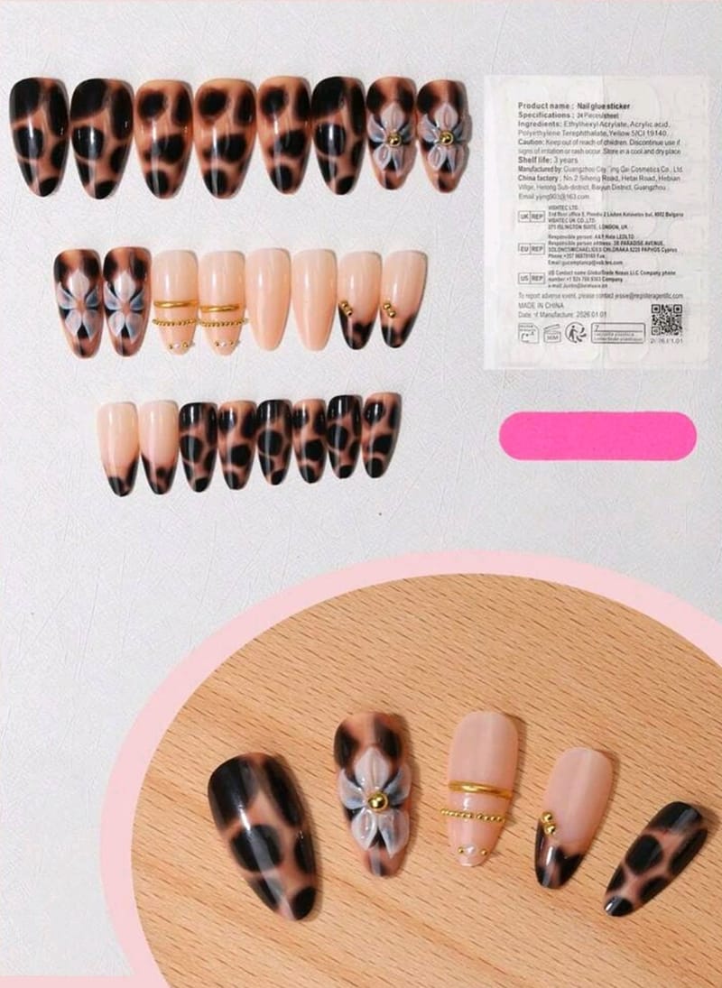 Almond Shaped Leapoard 3D Nails, photo 4