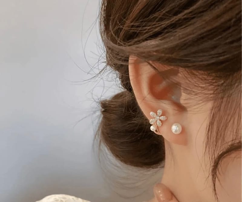 Flower Pearl Zircon Earrings Golden Silver Lightweight, photo 5