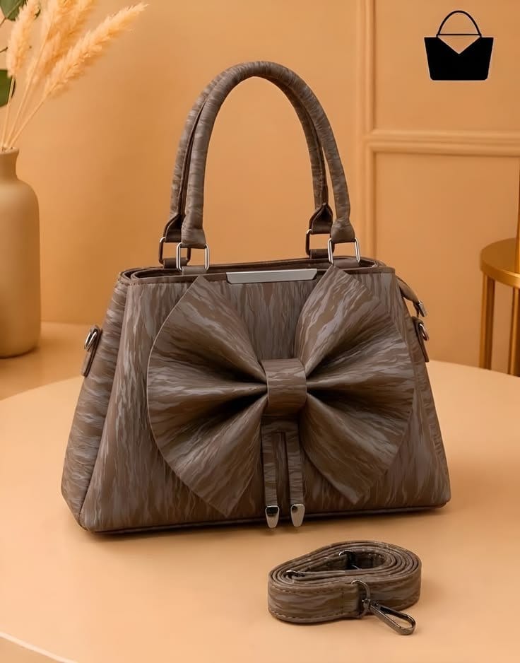 Black Plain Leather Shoulder Bag For Girls - Daily Use, photo 3