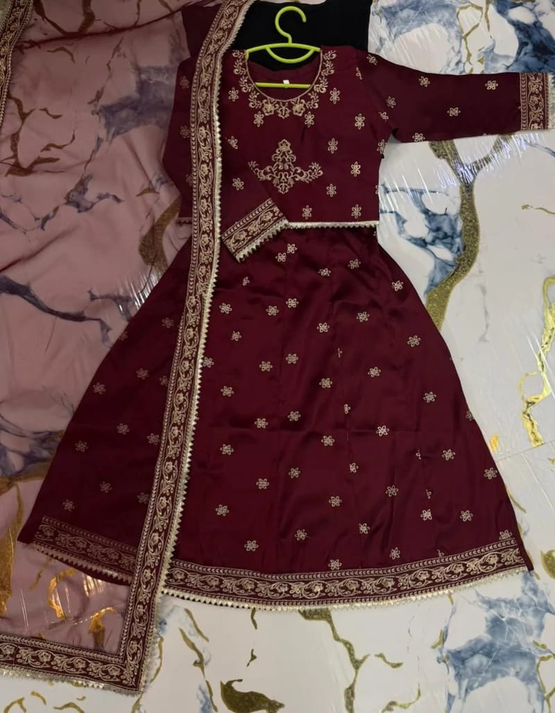 Kids 3pcs Embroidered Maroon Lehenga Set, photo 3