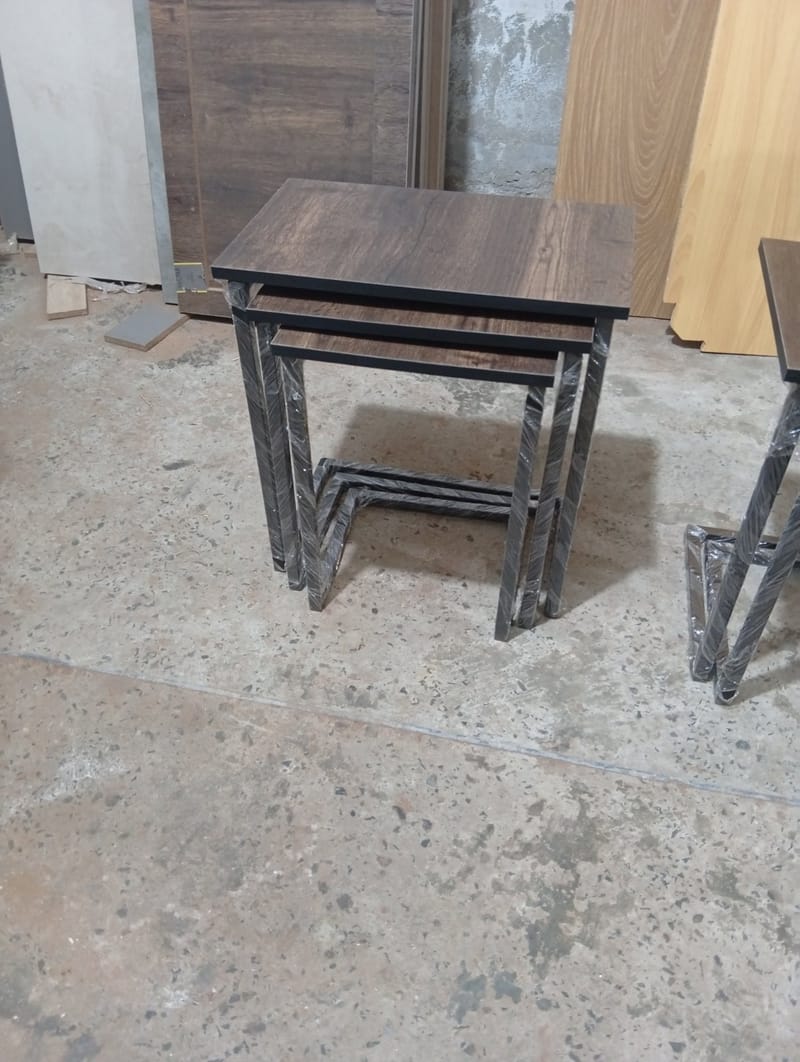 Center Table / Coffee Table, photo 3