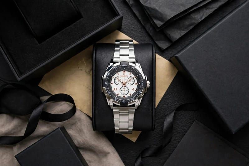 Men's Luxury Quartz Analog Watch Silver | Round Dial Chain Strap Watch for Boys Pakistan, photo 4
