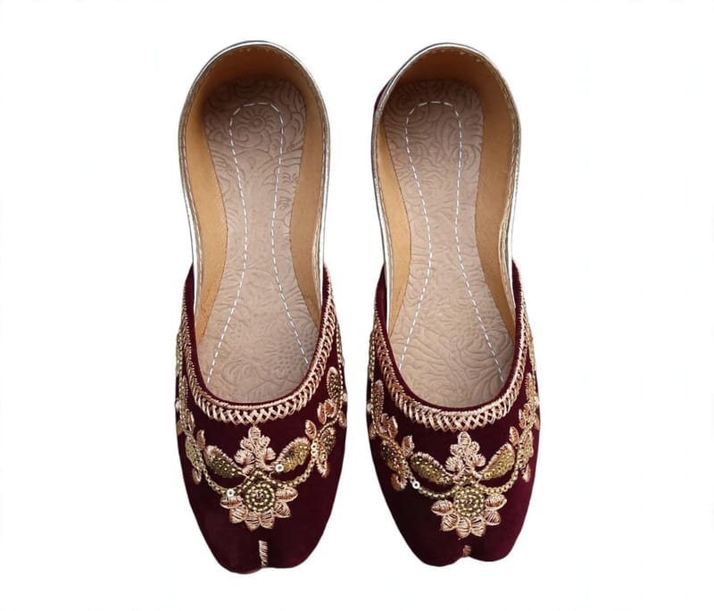 Maroon Velvet Golden Bead Embroidered Khussa For Women - Bridal Wedding Party Wear - Cushioned Comfortable - Pakistani, photo 3