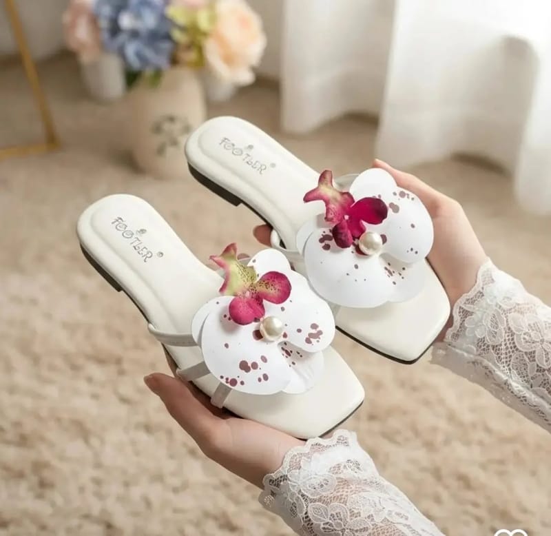 White Rhinestone Fancy Flat For Women - Summer Wear - Synthetic Leather - Casual Formal Semi Formal - Pakistani Khussa, photo 3